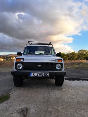  Lada Niva