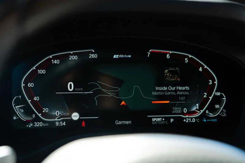 BMW X3 xDrive30e G01 xLine HUD 4x4 HK DrAstPro PrkAstPro, снимка 12 - Автомобили и джипове - 52262686