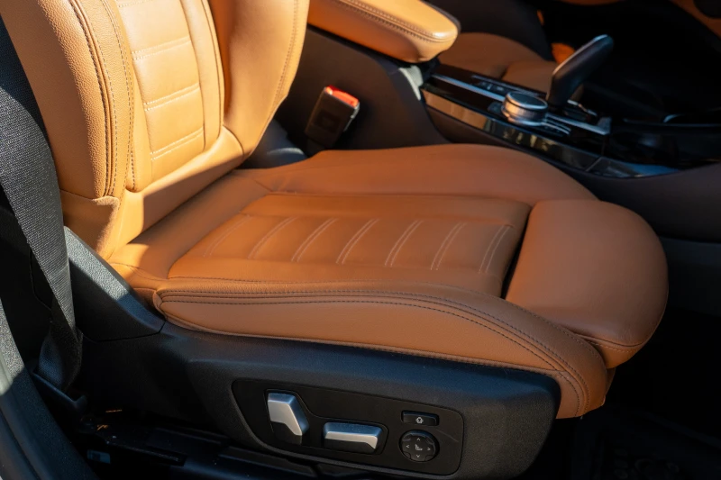 BMW X3 xDrive30e G01 xLine HUD 4x4 HK DrAstPro PrkAstPro, снимка 8 - Автомобили и джипове - 52262686