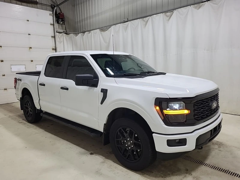 Ford F150 * STX CREW CAB SHORT BED * CARFAX * БЕЗ ПЪРВОНАЧАЛ, снимка 2 - Автомобили и джипове - 52723538