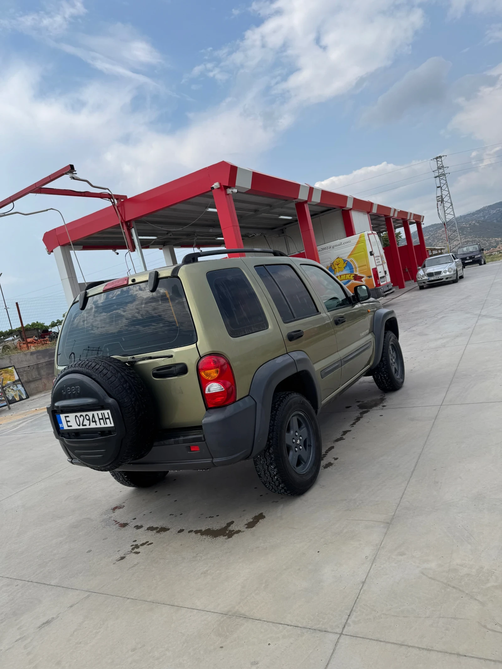 Jeep Cherokee 2.4 с газ - изображение 5