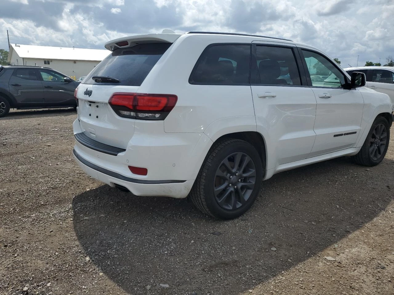 Jeep Grand cherokee OVERLAND - изображение 6