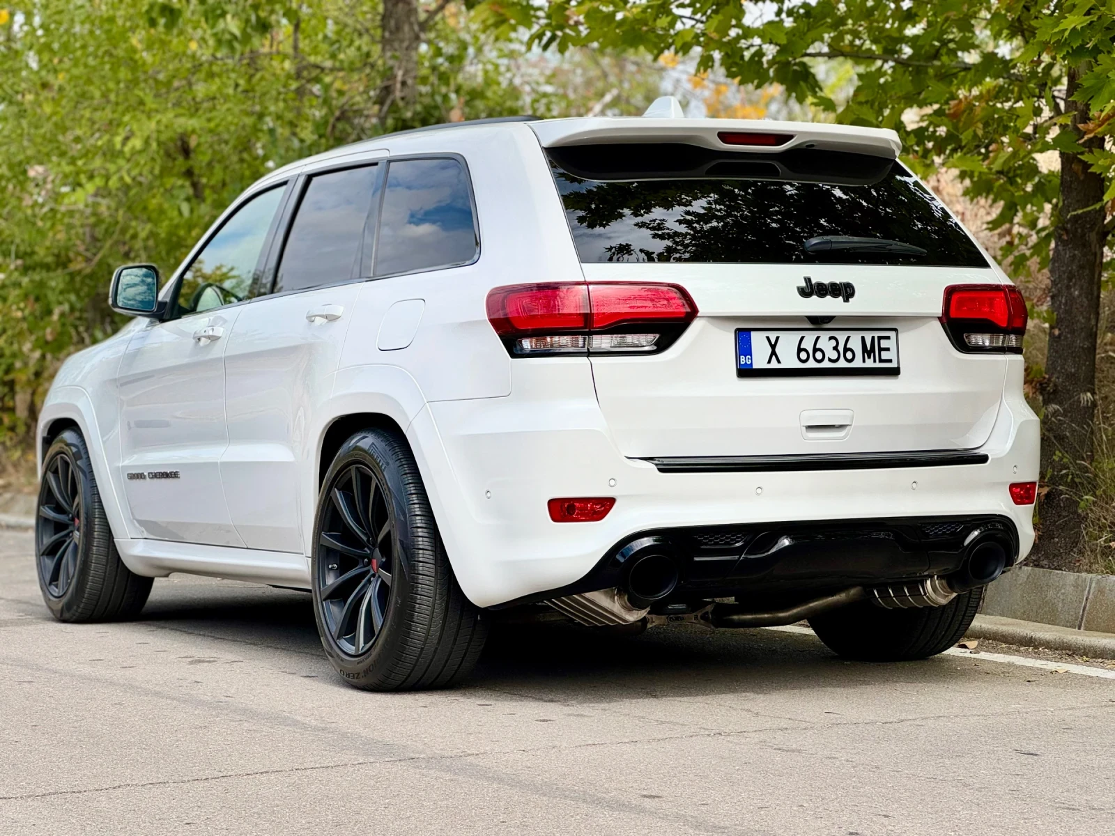 Jeep Grand cherokee WK2 6.4 SRT  - изображение 4