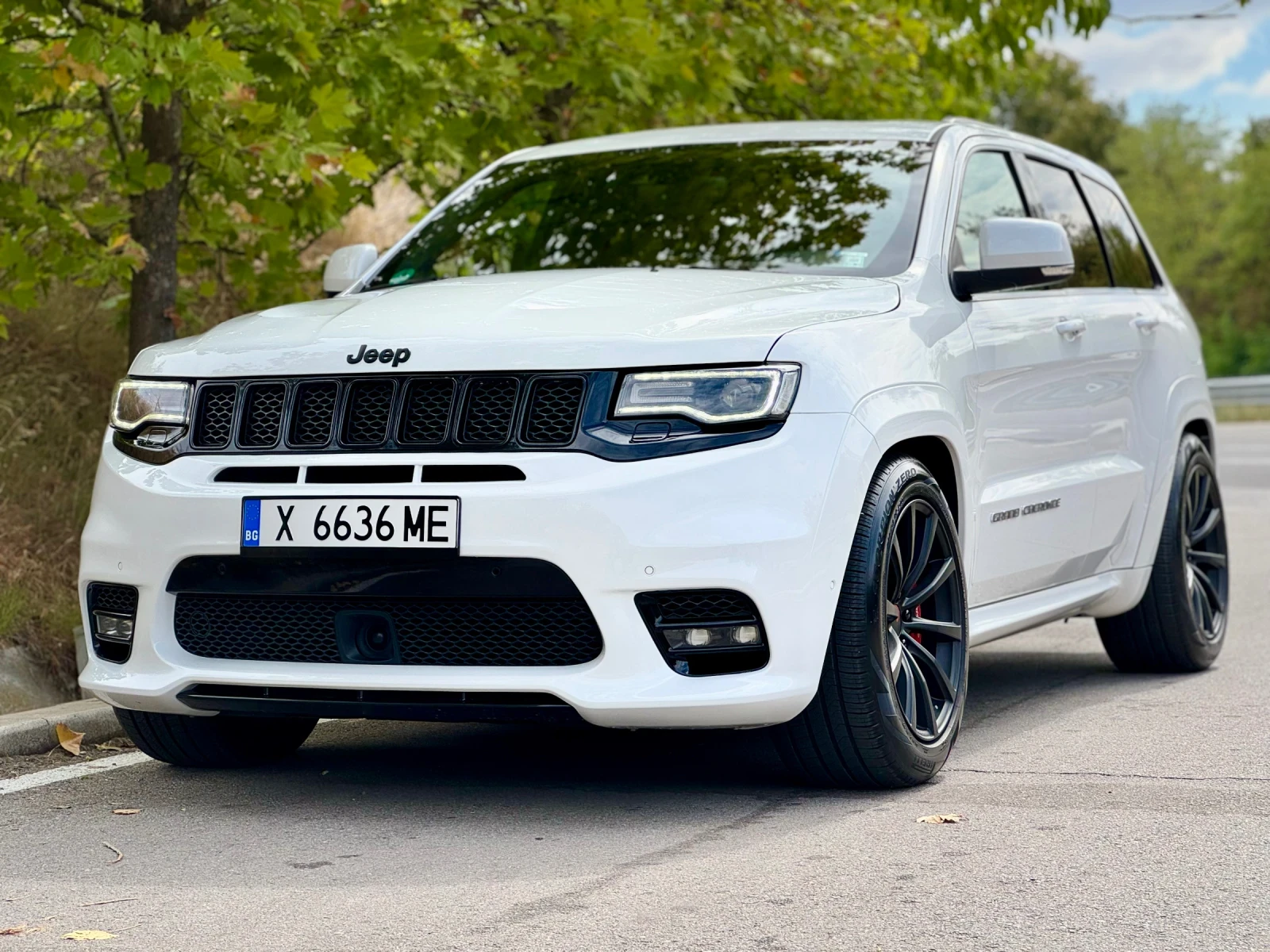 Jeep Grand cherokee WK2 6.4 SRT  - изображение 3
