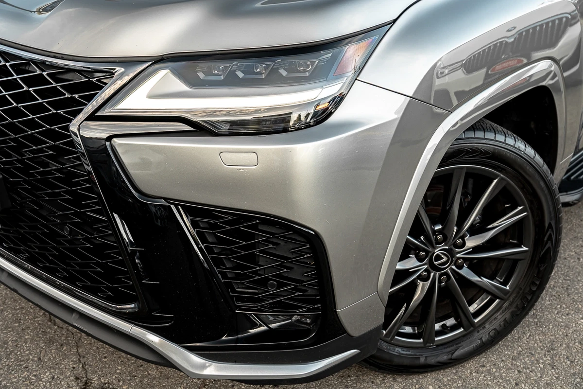 Lexus LX 600 CARFAX* АВТОФИНАНСИРАНЕ* БЕЗ ПЪРВОНАЧАЛНА ВНОСКА*  - изображение 7