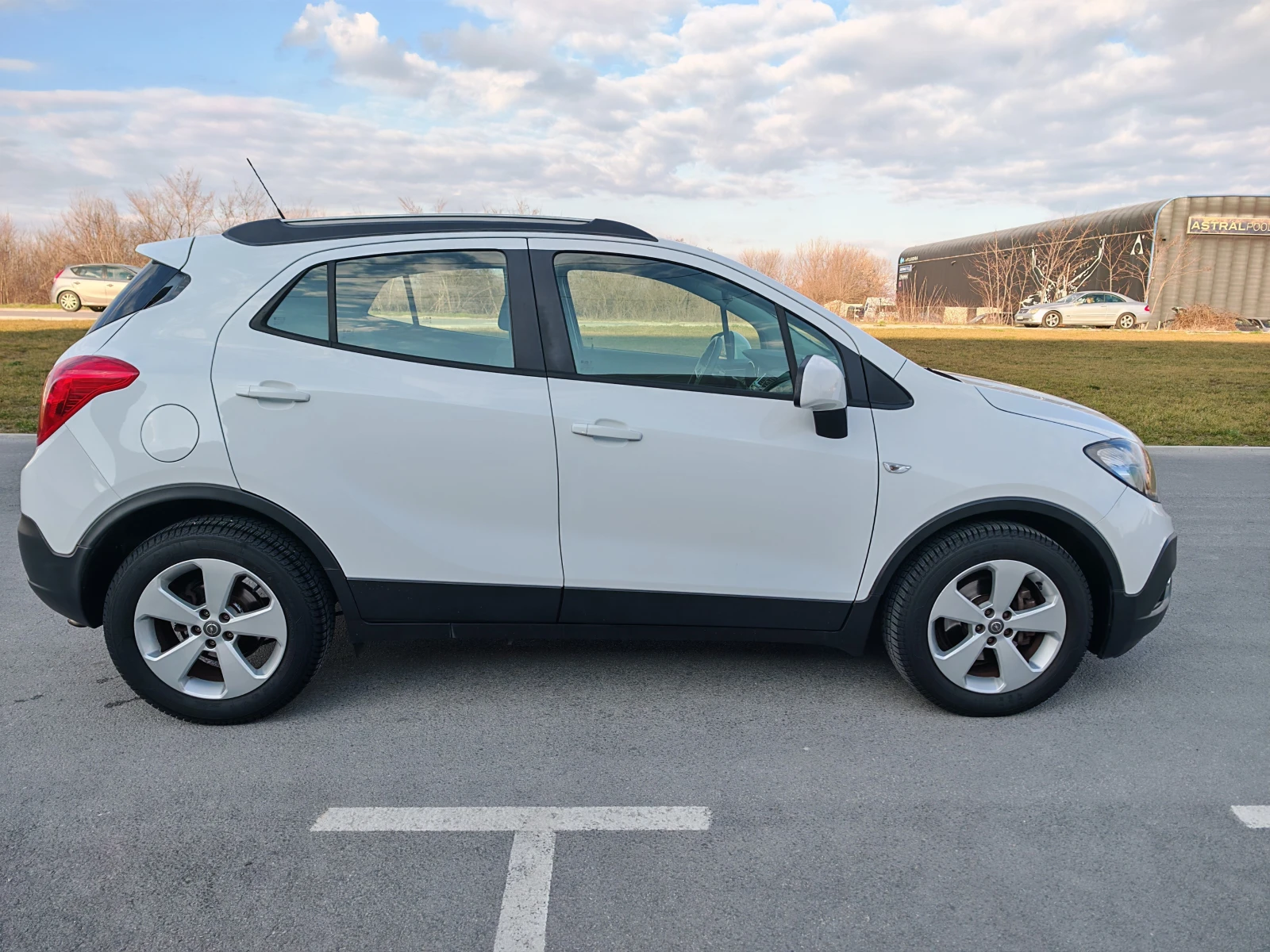 Opel Mokka 1.6 BENZIN 116 KN - изображение 6