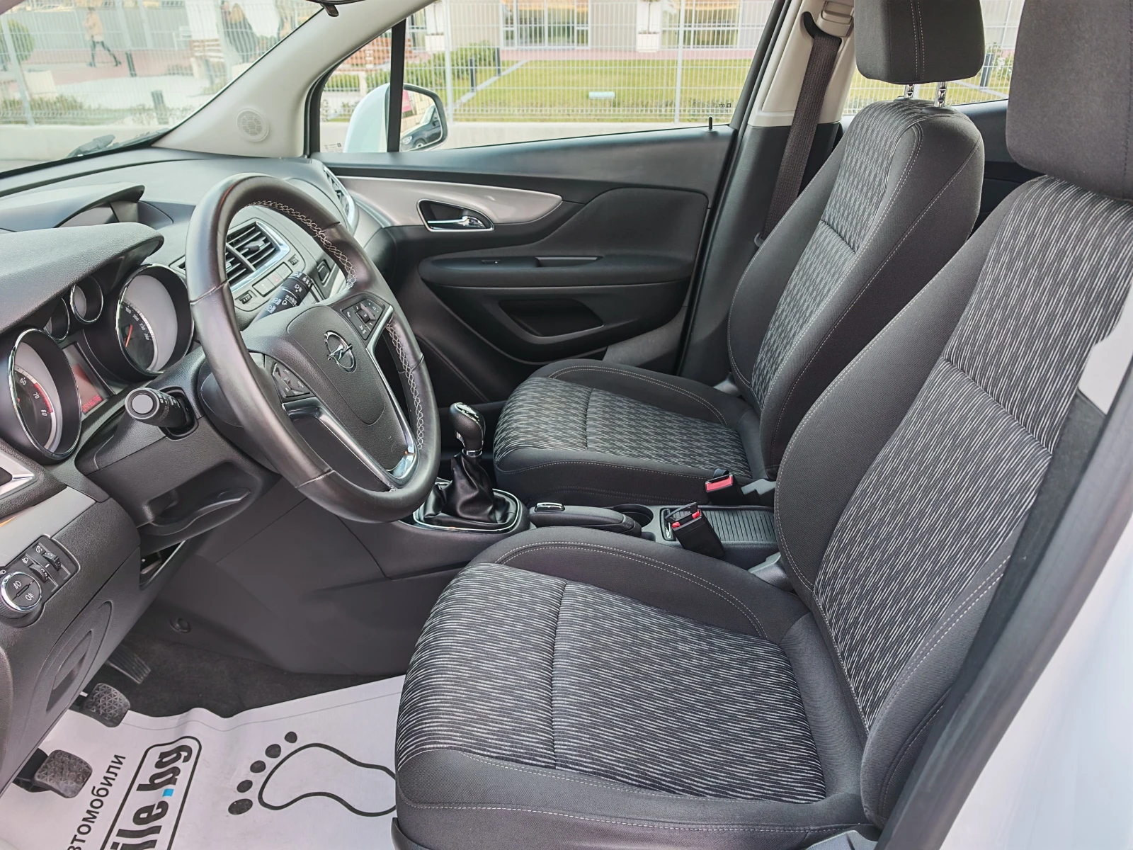 Opel Mokka 1.6 BENZIN 116 KN - изображение 8