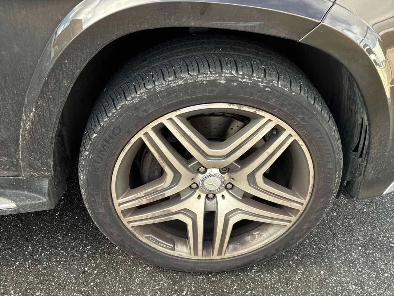 Mercedes-Benz GL 550 * PANO* KEYLESS* ПОДГРЕВ* , снимка 7 - Автомобили и джипове - 53867589