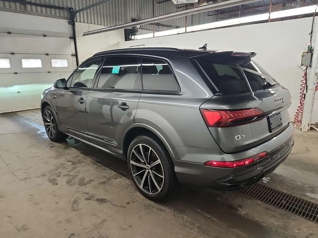 Audi Q7 * CARFAX * АВТОКРЕДИТ БЕЗ ПЪРВОНАЧАЛНА ВНОСКА, снимка 4 - Автомобили и джипове - 54759362
