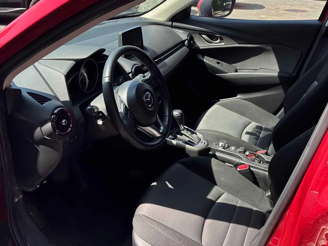 Mazda CX-3 GS| ПОДГРЕВИ| ЗАДНА КАМЕРА| LANE ASSIST| CARFAX| , снимка 7 - Автомобили и джипове - 55276249