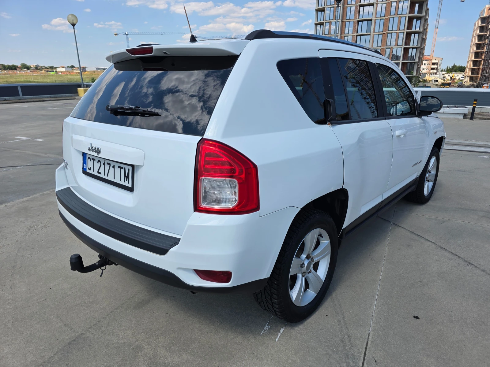 Jeep Compass 2.2 CRDI 4X4, снимка 4 - Автомобили и джипове - 55293693