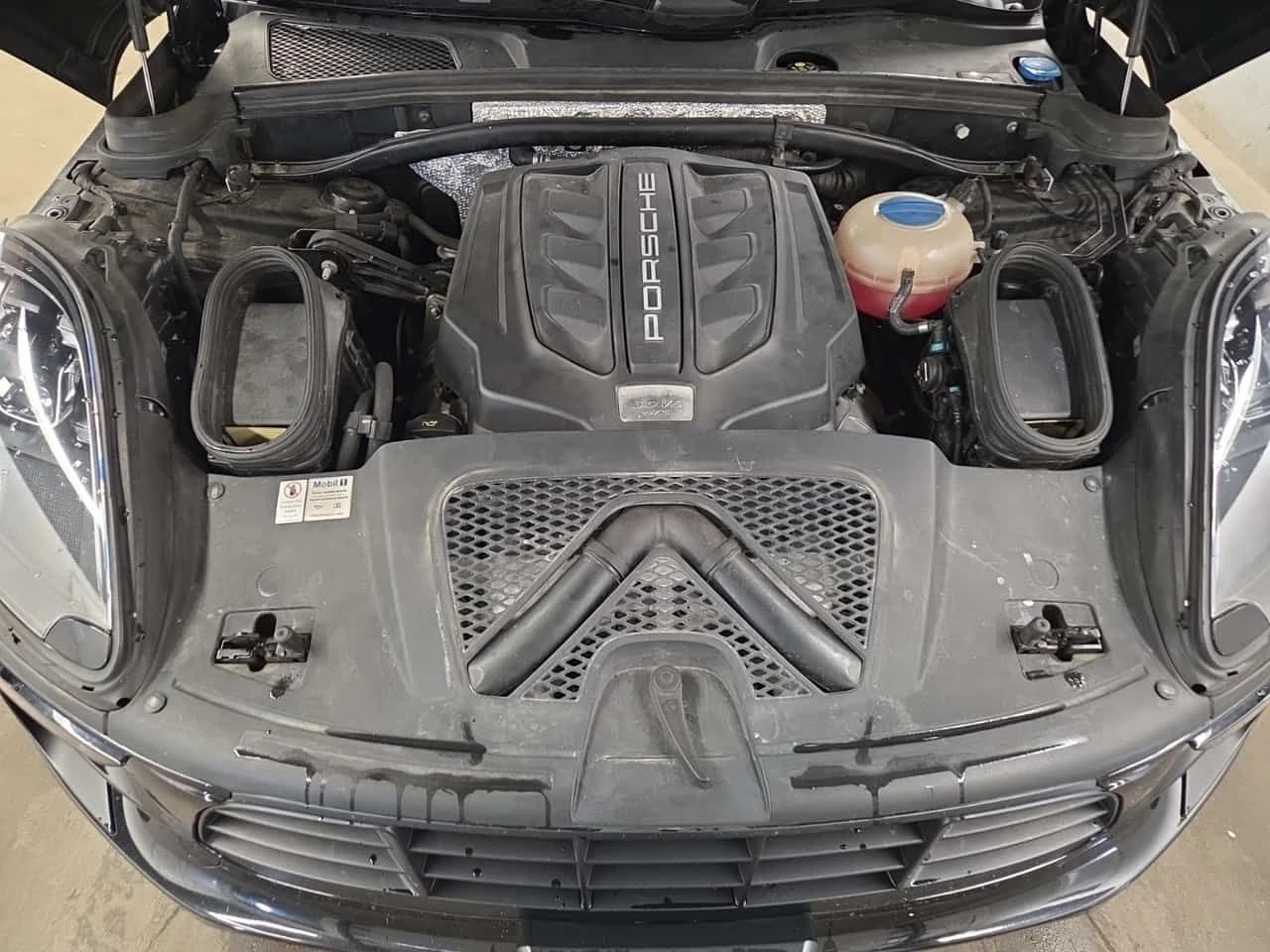 Porsche Macan GTS | CARFAX | ���������� ��� ������������ ������ | Mobile.bg � ����������� 17