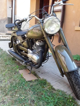     Triumph T BDG250