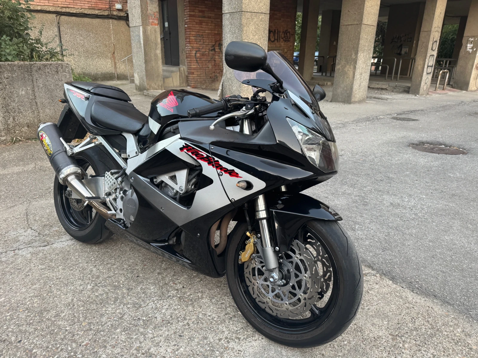 Honda Cbr 929 - изображение 6