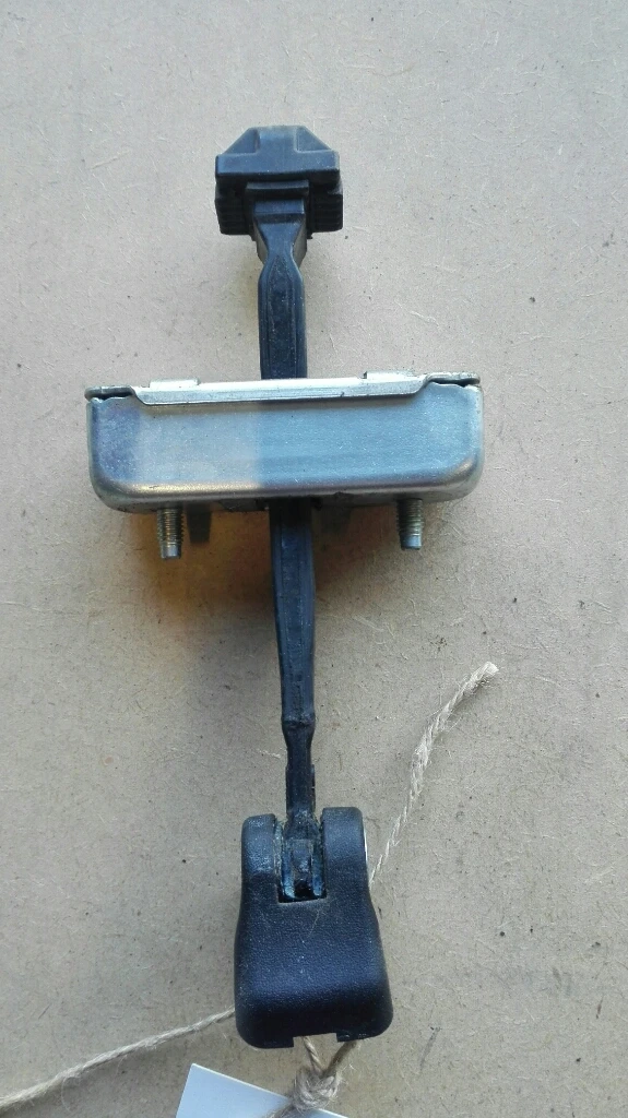 Панта врата ограничителна предна дясна Лексус IS220