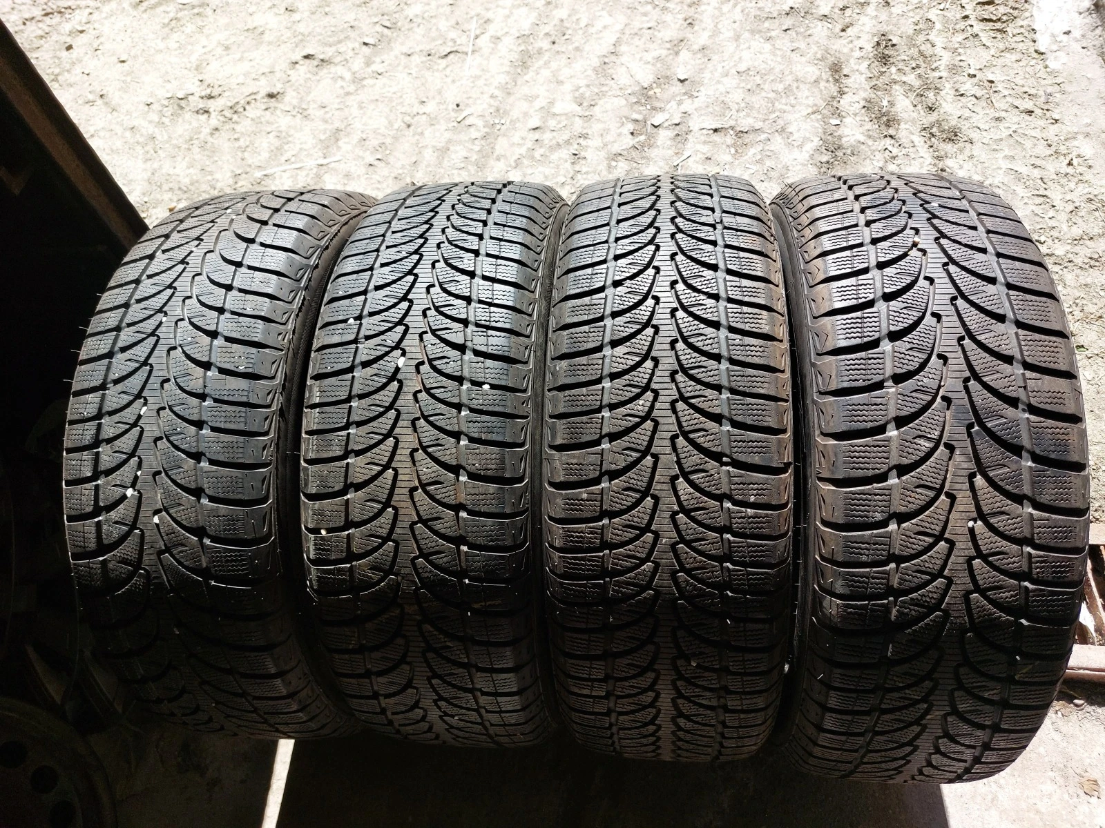  235/60R18 | Mobile.bg   1