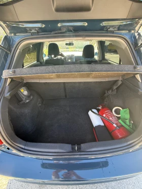 Toyota Auris D4D 126 KEYLESS, снимка 11