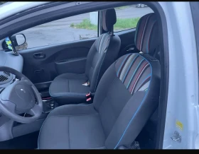 Renault Twingo Не - 3200 € / 6258.66 лв. - 83562190 5