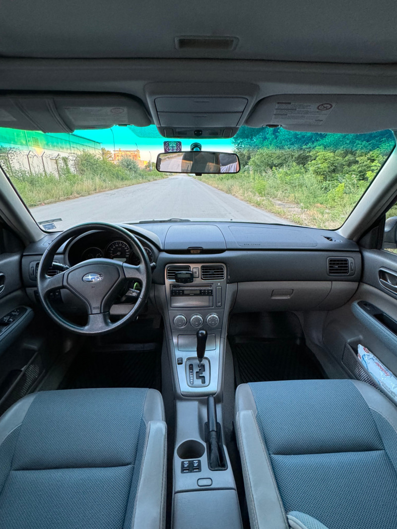 Subaru Forester, снимка 10 - Автомобили и джипове - 46293210