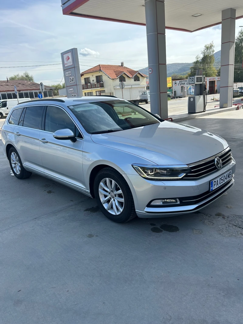 VW Passat 2.0 TDI  Full LED, снимка 3 - Автомобили и джипове - 47547167