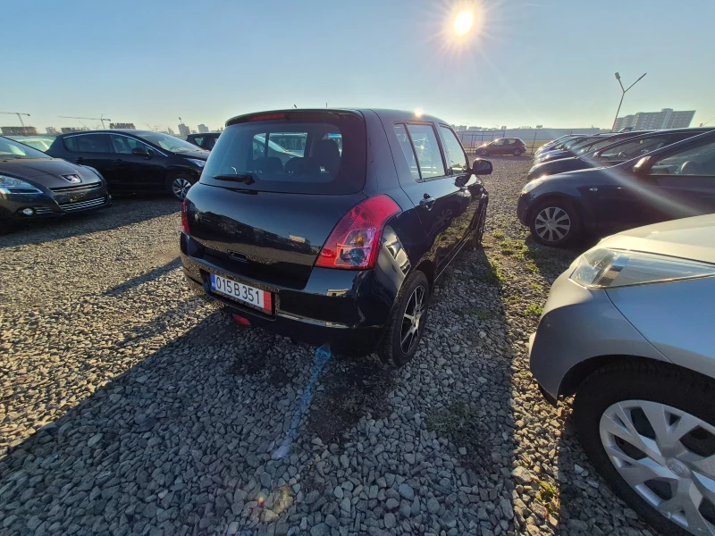 Suzuki Swift, снимка 6 - Автомобили и джипове - 48483654