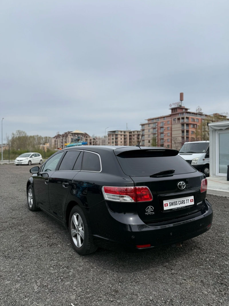 Toyota Avensis 2.0 i ШВЕЙЦАРИЯ 100% РЕАЛЕН ВИДЕО ЛИЗИНГ, снимка 5 - Автомобили и джипове - 52558446