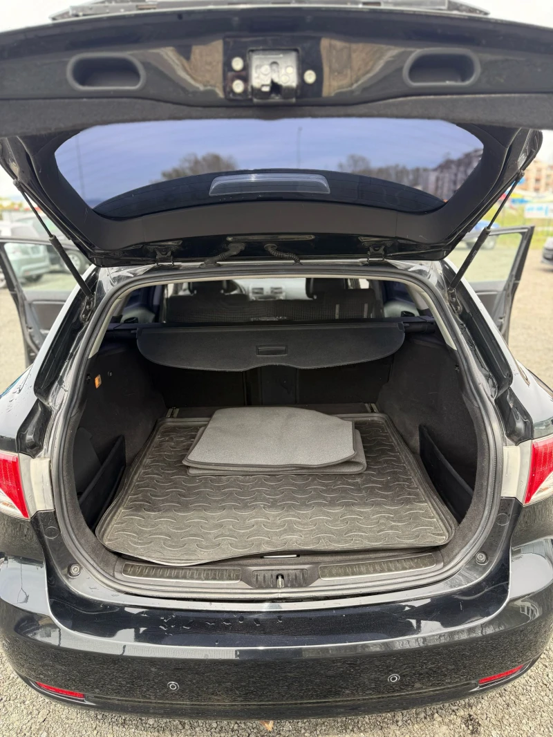 Toyota Avensis 2.0 i ШВЕЙЦАРИЯ 100% РЕАЛЕН ВИДЕО ЛИЗИНГ, снимка 6 - Автомобили и джипове - 52558446