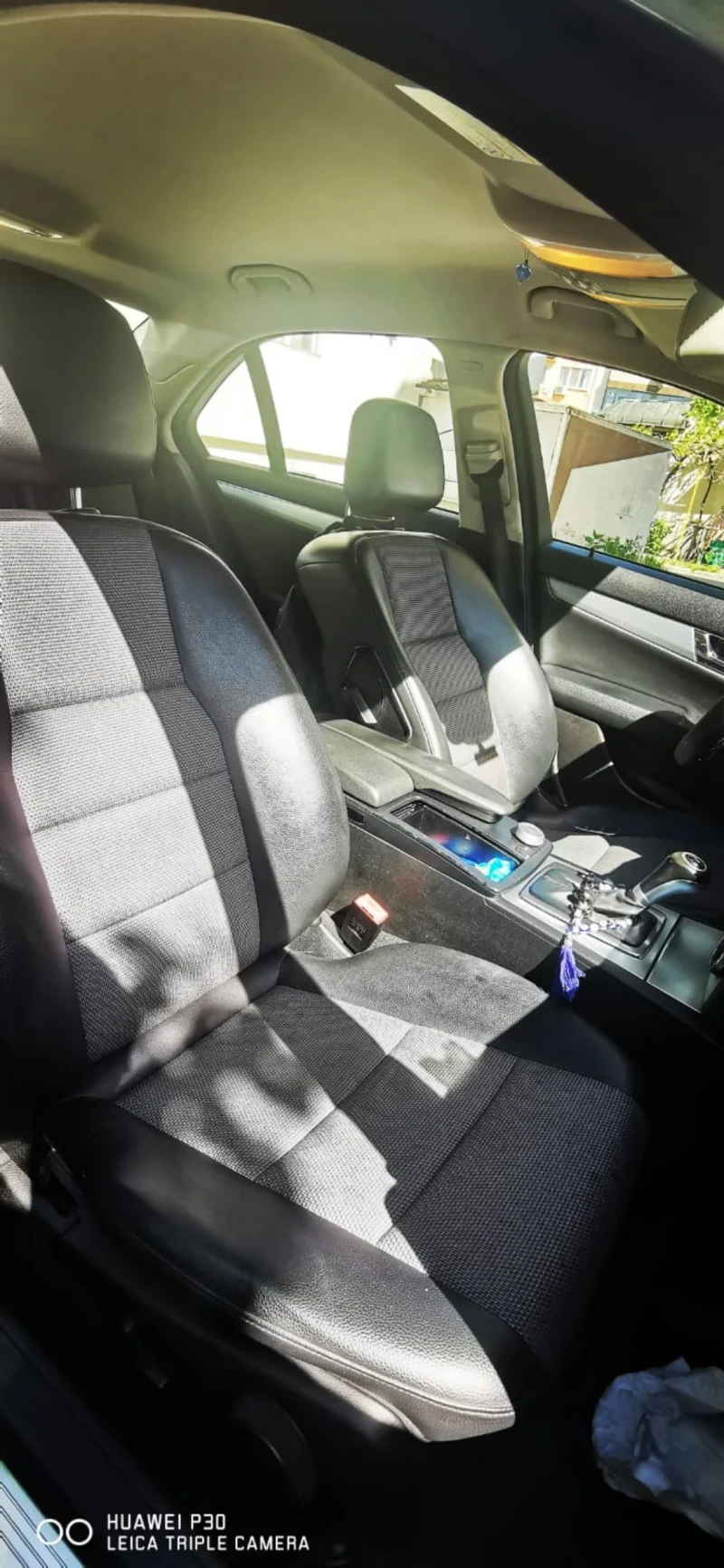 Mercedes-Benz C 220, снимка 7 - Автомобили и джипове - 52567810