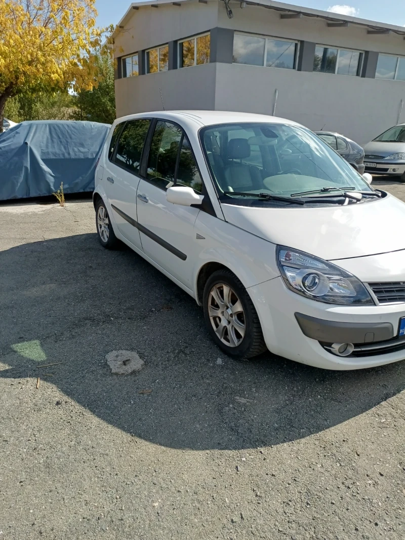 Renault Scenic, снимка 3 - Автомобили и джипове - 52024251