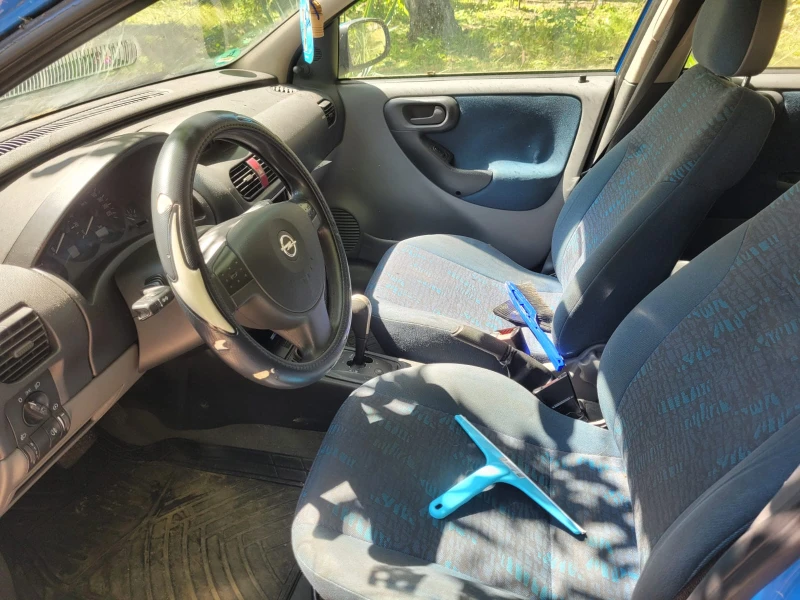 Opel Corsa, снимка 2 - Автомобили и джипове - 52822810