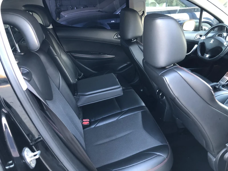 Peugeot 308 GTI 1.6i 200hp SWISS РЕГИСТРИРАНА!!!, снимка 8 - Автомобили и джипове - 52615183