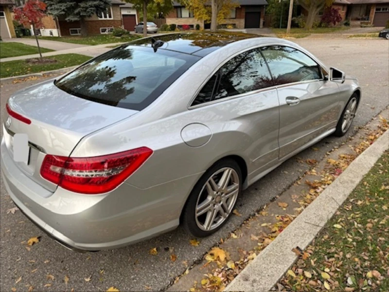 Mercedes-Benz E 500 * ОБДУХВАНЕ * * ЗАДНО * CARFAX * * АВТО КРЕДИТ * *, снимка 4 - Автомобили и джипове - 52650092