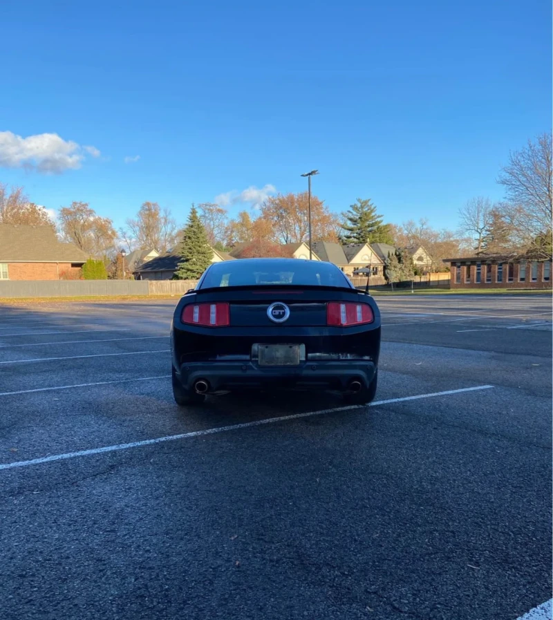 Ford Mustang GT * * CARFAX * * АВТО КРЕДИТ * * , снимка 4 - Автомобили и джипове - 52808254