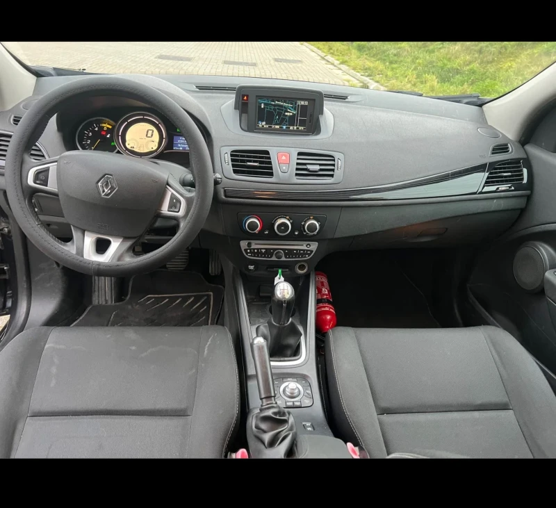 Renault Megane 1.5DCI 90кс НОВ ВНОС, снимка 5 - Автомобили и джипове - 53059076