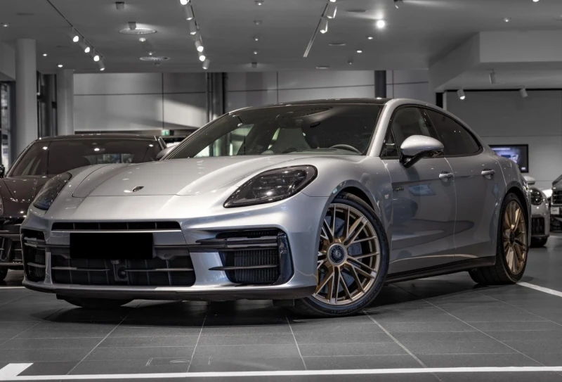 Porsche Panamera TURBO S E-HYBRID/FACELIFT/CERAMIC/CARBON/TV/BURM/, снимка 3 - Автомобили и джипове - 53149261