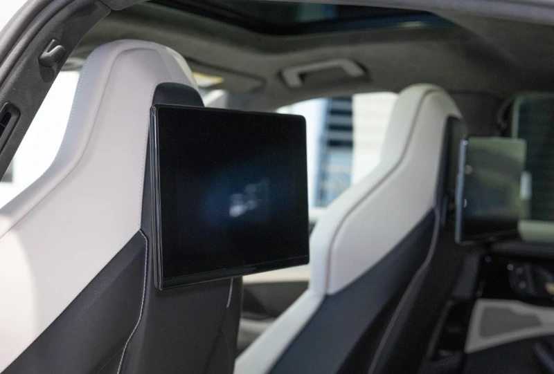 Porsche Panamera TURBO S E-HYBRID/FACELIFT/CERAMIC/CARBON/TV/BURM/, снимка 16 - Автомобили и джипове - 53149261