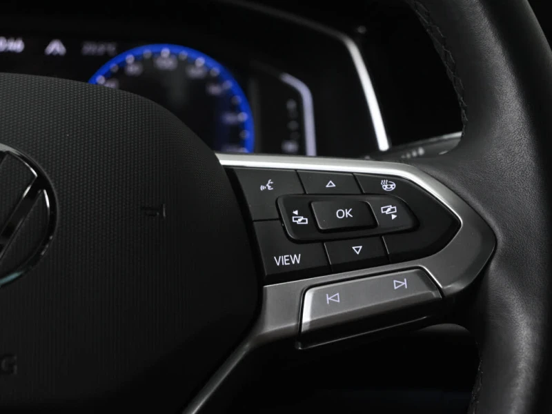 VW Jetta Comfortline* АвтоКредит* (ЦЕНА ДО БГ), снимка 9 - Автомобили и джипове - 53169143