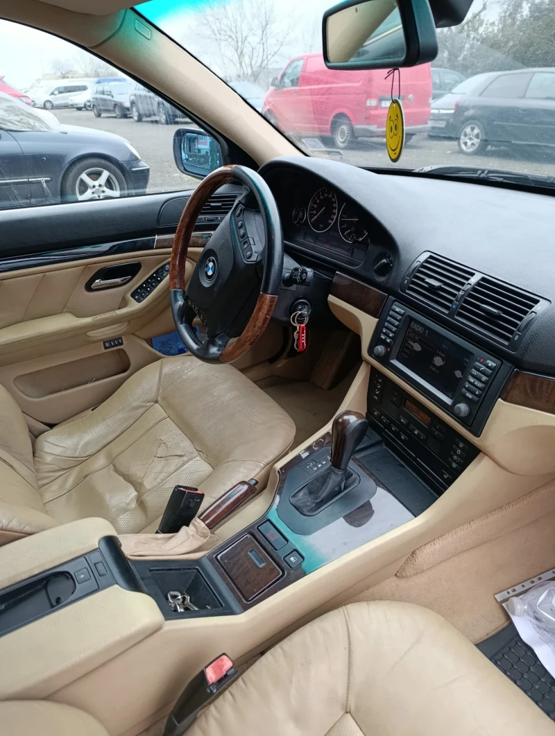 BMW 525 D, снимка 15 - Автомобили и джипове - 53293805