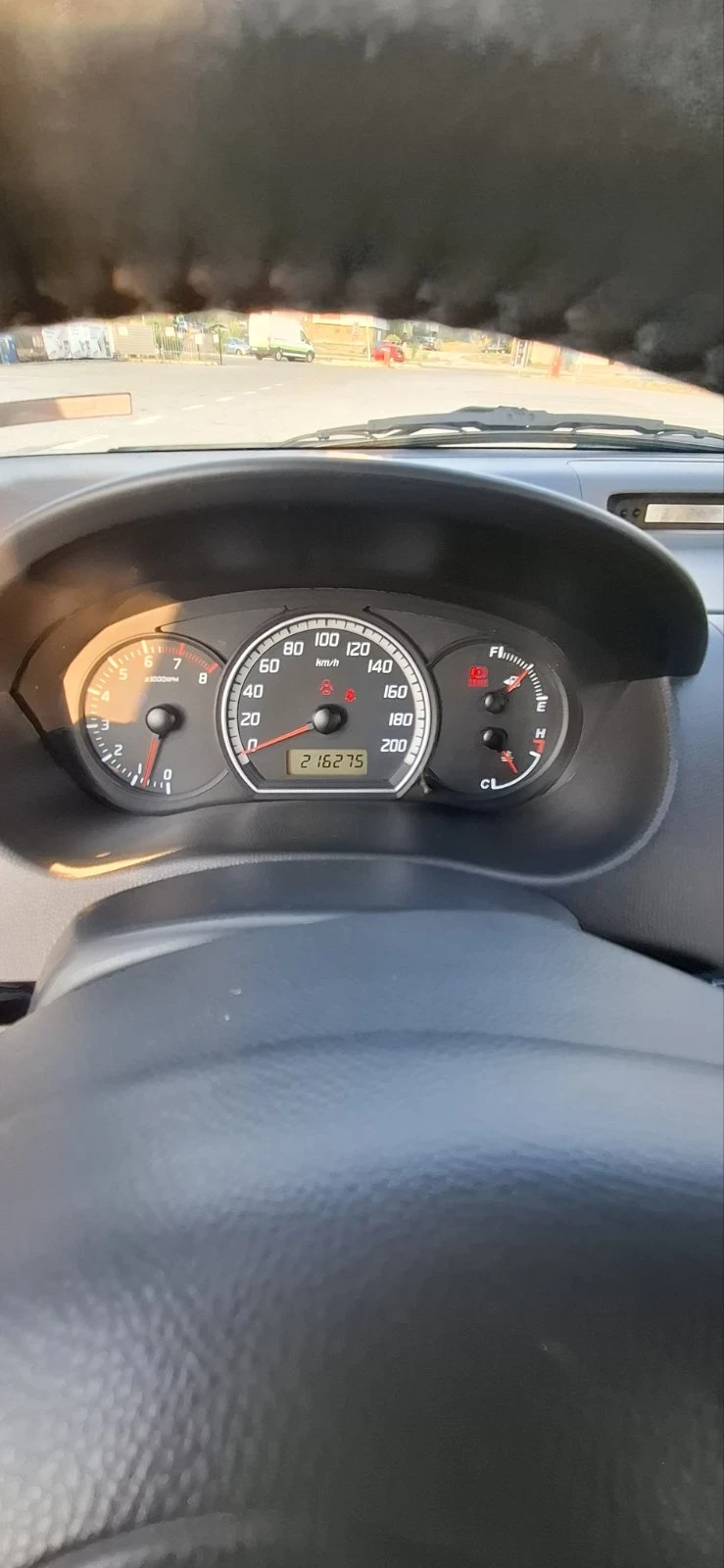 Suzuki Swift 1.3 i - изображение 10