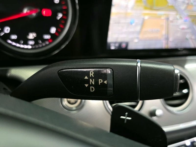 Mercedes-Benz E 200 E200 Avantgarde| 184к.с.| ВКЛ.ТЕХНОТЕСТ, снимка 9 - Автомобили и джипове - 55218174