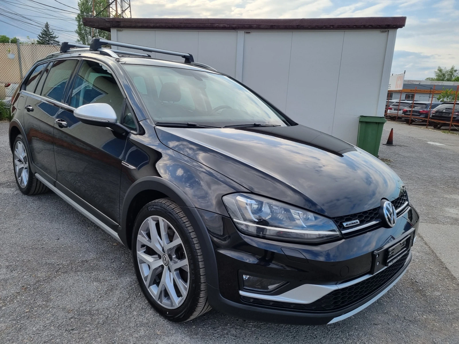 VW Golf Alltrack, 4motion/1.8TSI 180кс/Евро6в/DSG/Топ / - изображение 3