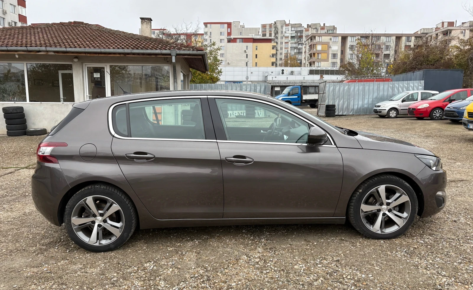 Peugeot 308 1.6i 125hp 87000km - изображение 4