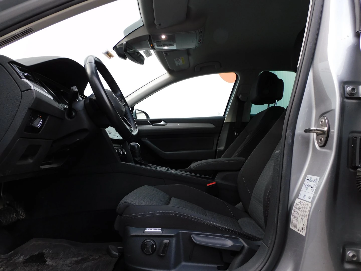 VW Passat Business 1.5 TSI OPF DSG | Mobile.bg — изображение 6