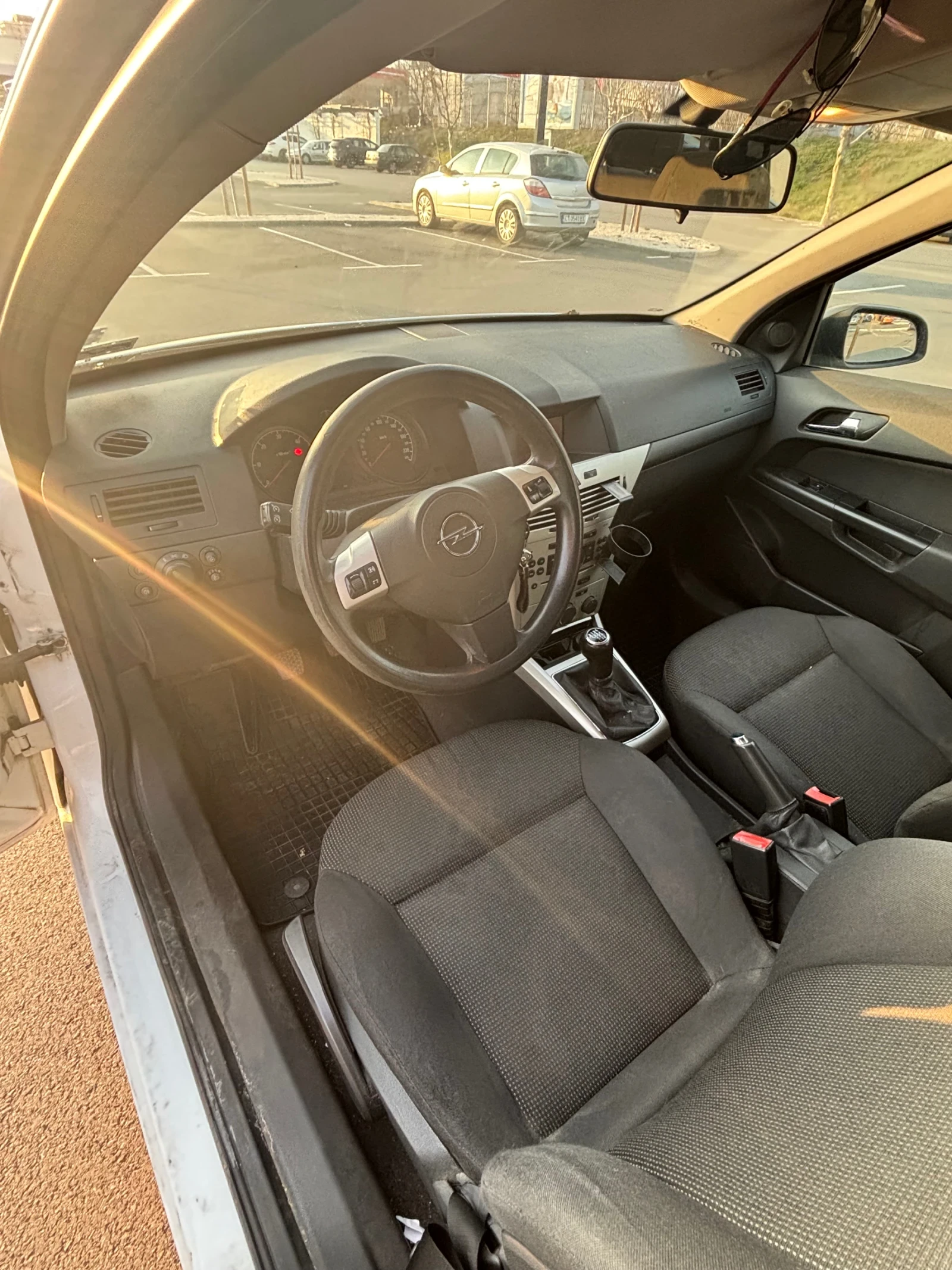 Opel Astra 1.9 CDTI - изображение 8