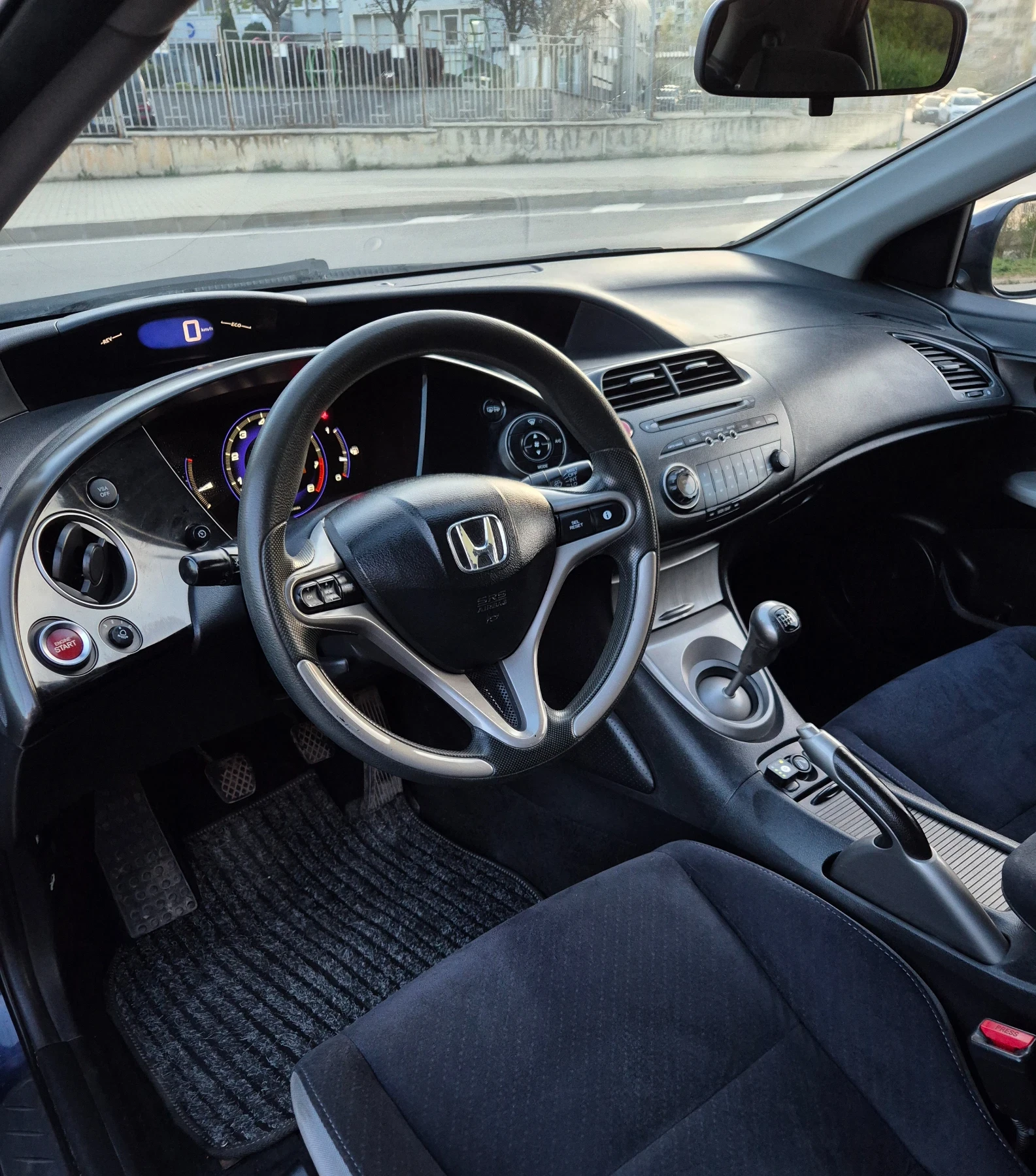 Honda Civic 1.8i ГАЗ - изображение 5
