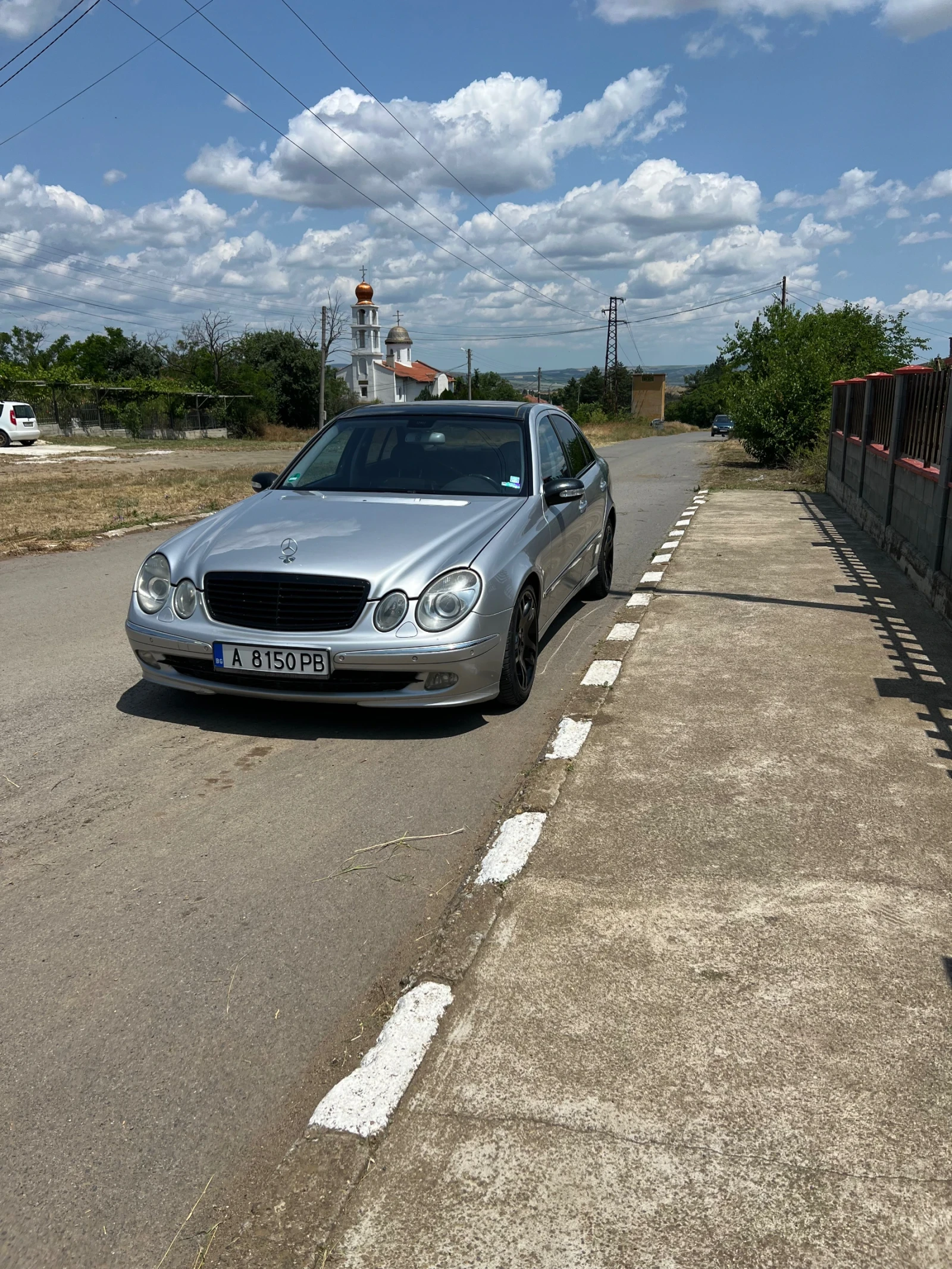 Mercedes-Benz E 320  - изображение 6