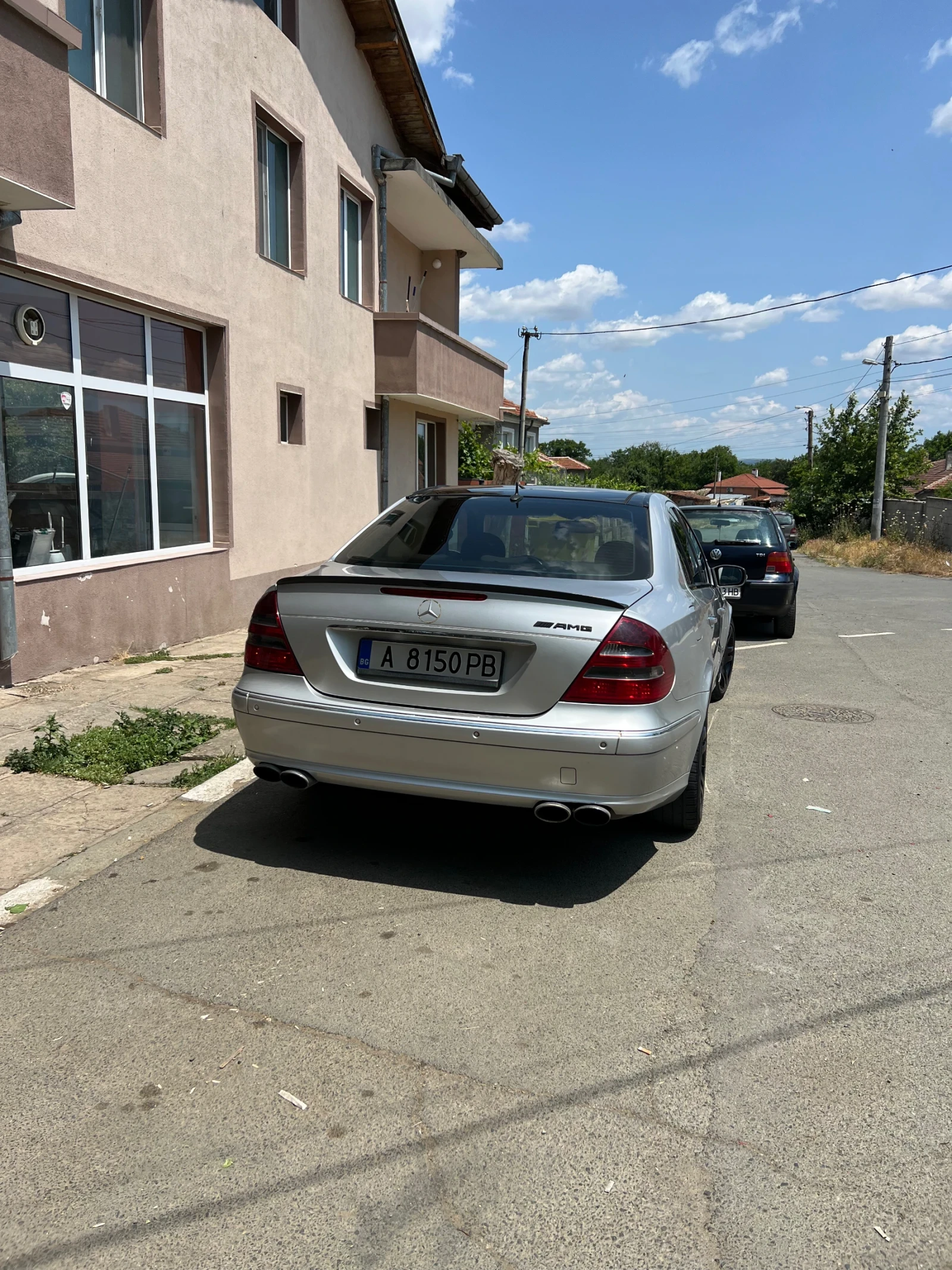 Mercedes-Benz E 320  - изображение 5