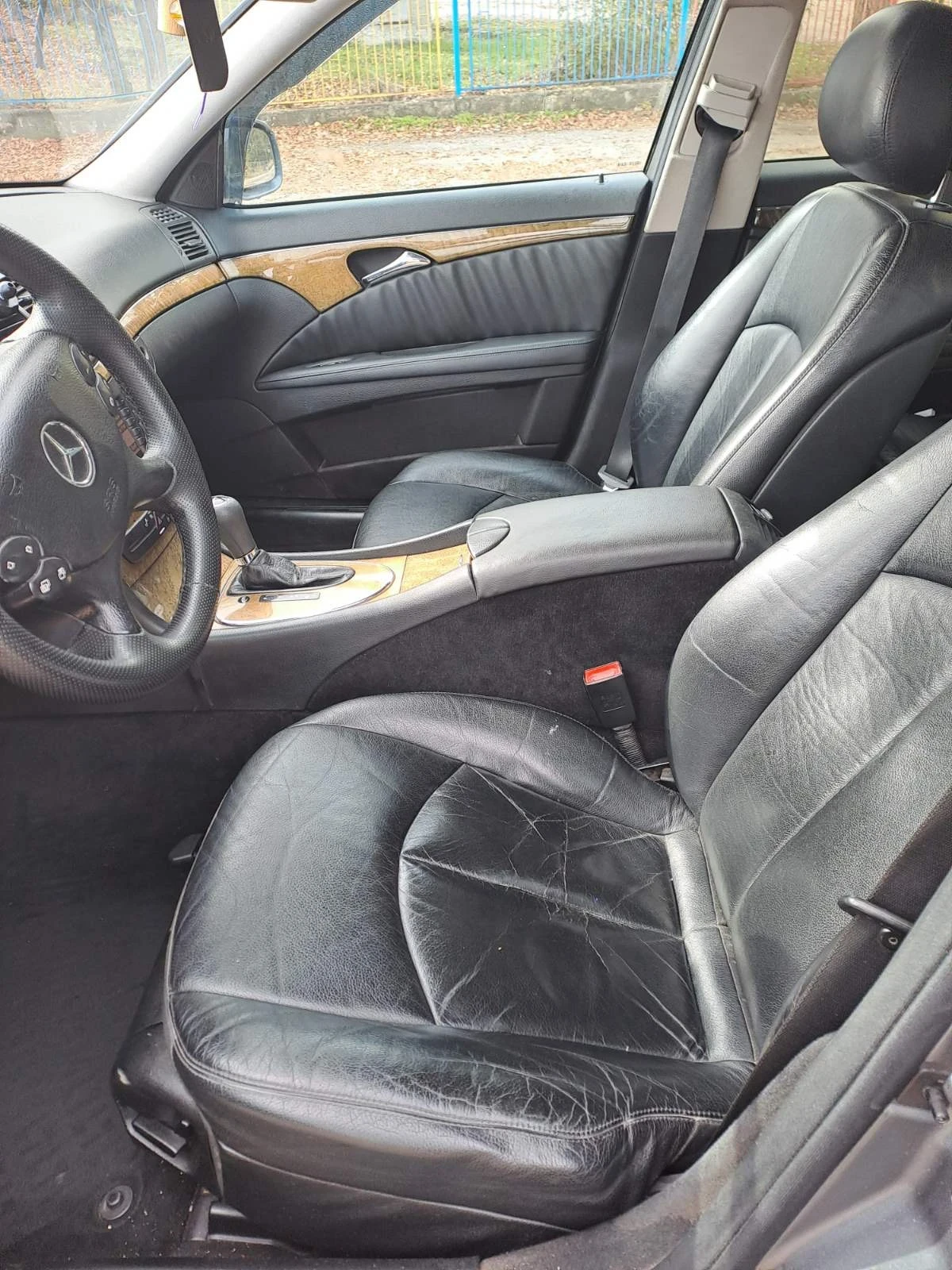 Mercedes-Benz E 220  - изображение 5