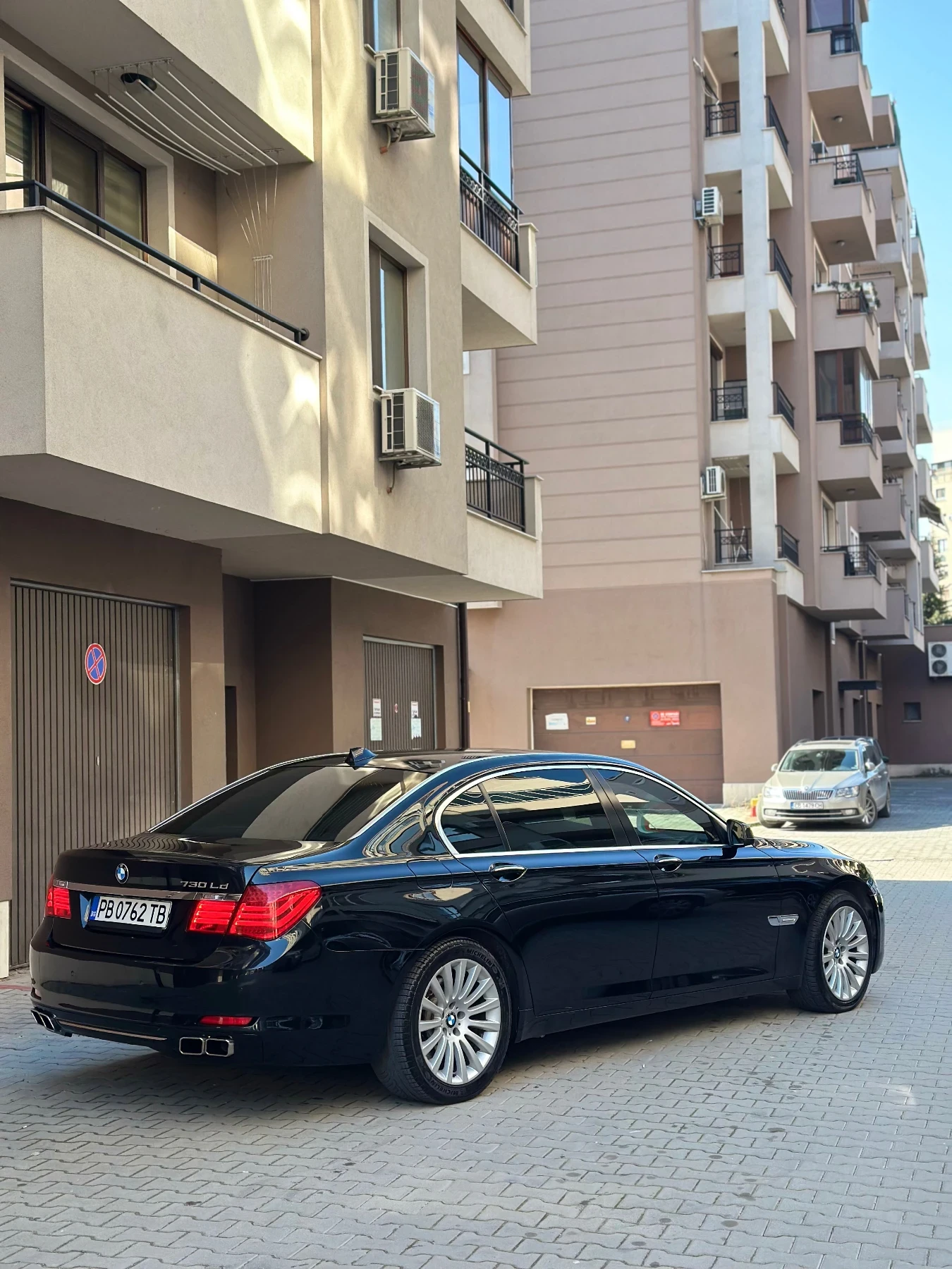 BMW 730 F02 Long - изображение 4