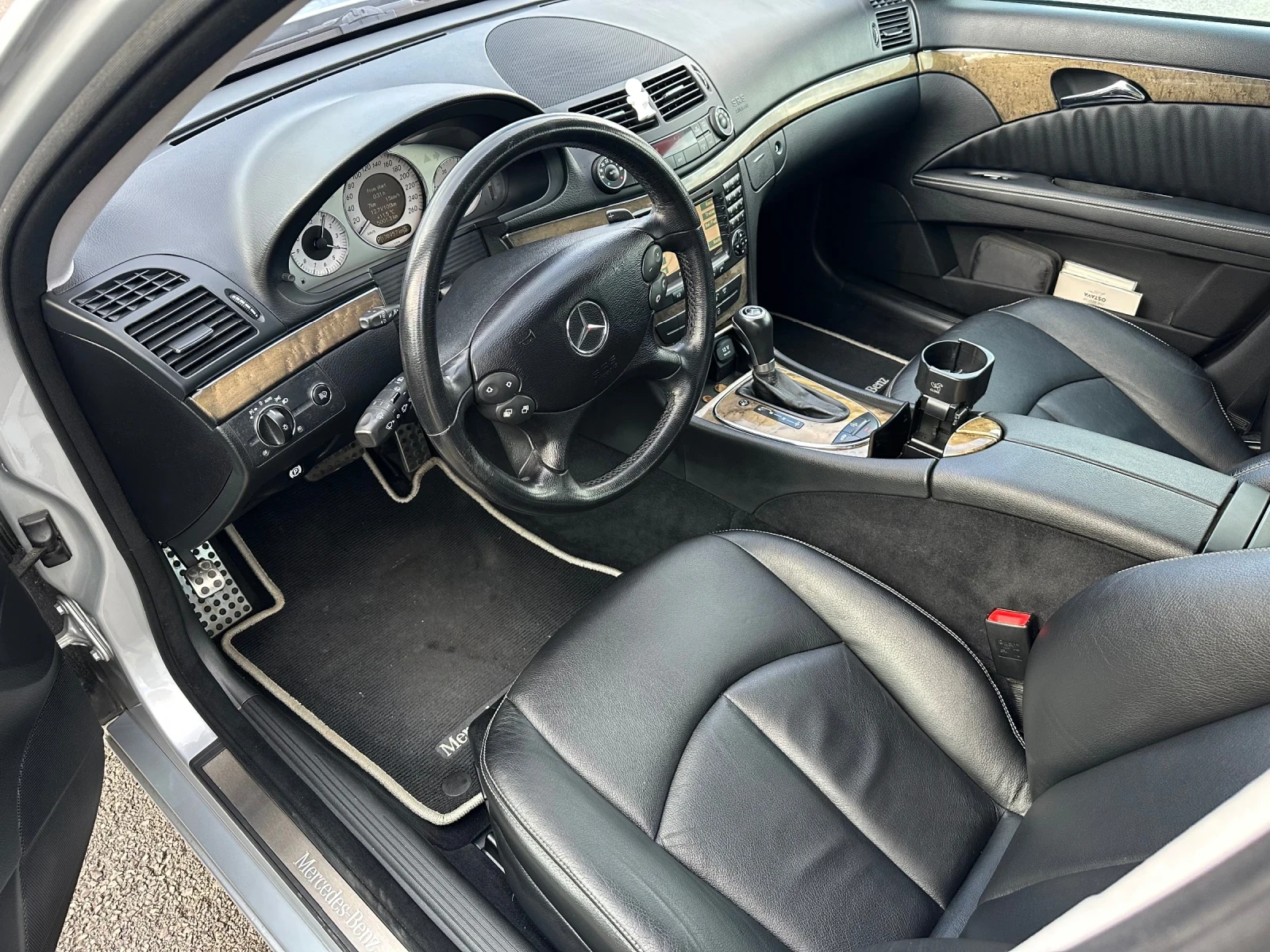 Mercedes-Benz E 320 EVO SPORT - изображение 8